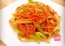 Illustration of how to make hand-shredded king oyster mushrooms 8