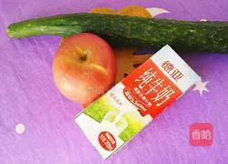 Cucumber and Apple Milkshake Recipe Illustration 1