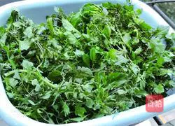 Illustration of how to make shepherd’s purse dumplings 1