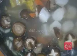 Illustration of original flavored pork rib soup 8