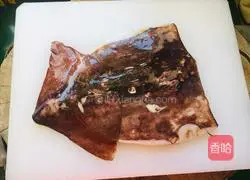 Illustration of how to make fried squid with shredded leeks 1