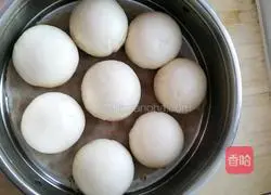 Illustration of how to make big and round white steamed buns 7