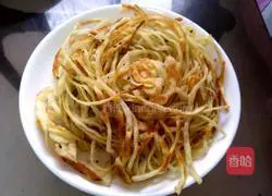 Illustration of how to make golden cakes 12