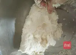 Illustration of how to make trouser belt noodles 1