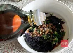 Illustration of how to make sour soup dumplings 7