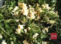 Illustration of how to make shepherd's purse and egg dumplings 10