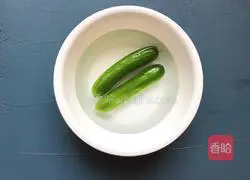 Refreshing cucumber water in summer? Illustration of how to make this beautiful summer-relieving and thirst-quenching magical water 2