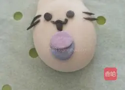 Illustrations of how to make fat cats in various shapes 14