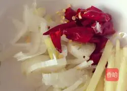 Illustration of how to make stir-fried pork with king oyster mushroom 4