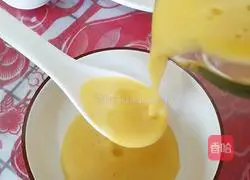 Illustration of how to make sweet potato, peanut and millet paste 6