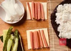 Japanese-style cold buckwheat noodles and cheese sushi love bento Practice illustration 6