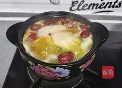 Recipe for Cordyceps Flower Stewed Chicken Soup Illustration 8