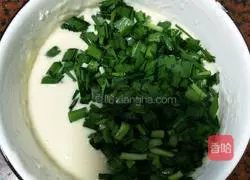 Illustration of how to make leek and egg pancakes 7