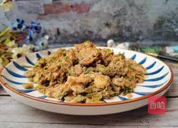 Illustration of how to make Chinese toon scrambled eggs 19