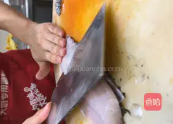 Illustration of how to cook spicy fish 1