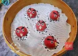 Illustration of how to make Angry Birds Bean Paste Buns 13