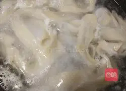 Illustration of how to make noodles 2
