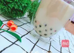 Illustration of how to make pearl milk tea 8