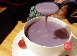 Illustration of how to make purple sweet potato milk 12