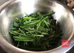 Illustration of how to cook tofu with leeks 3