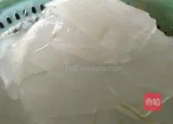 Illustration of how to make rock sugar aloe vera 2