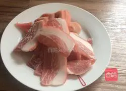 Illustration of how to make fried snow peas with pork belly 1