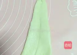 Illustration of how to make cream rolls 9