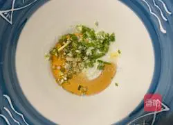 Illustration of how to make hand-made little goldfish 7