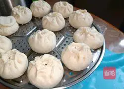 Illustration of how to make meat buns 6