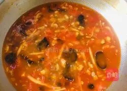 Illustration of how to make chicken noodles 8