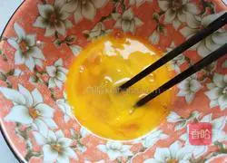 Illustration of a nutritious new way to eat instant spicy spicy soup 10