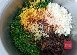 Illustration of how to make pan-fried buns (vegetarian) 6