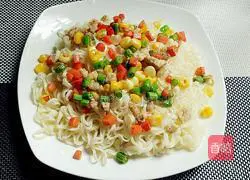 Illustration of how to make simple noodles 8