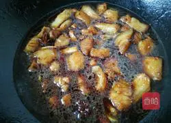 Illustration of braised pork with pickled vegetables 11