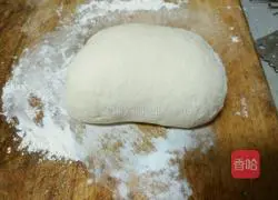 Illustration of how to make sauced pork buns 11