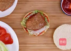 Illustration of how to make Chinese pork chop buns 9