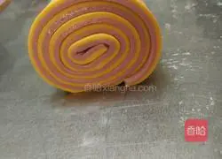 Illustration of how to make watermelon steamed buns 6