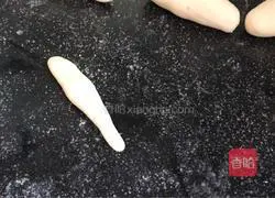 Illustration of how to make cabbage steamed buns 8