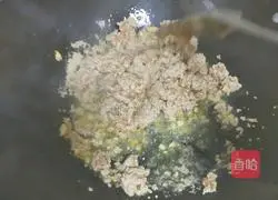 Illustration of how to make minced cowpeas 7