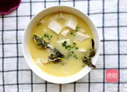 Yellow spicy diced tofu soup recipe 6