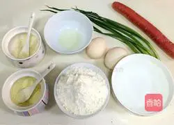 Illustration of how to make carrot and egg pancakes 1