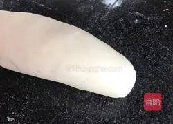 Illustration of how to make three-haired piglets 7