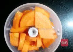 How to make cucumber, carrot and vegetable pancakes Illustration 5