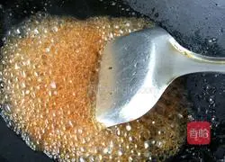 Illustration of the classic sugar coloring method for braised pork 2