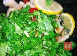 Illustration of how to make cold chicken feet 5