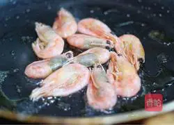 Sweet shrimp shells Illustration of making noodles 5