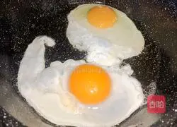 Grandma's recipe for egg noodle soup 4