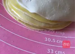 Illustration of making spring cake wrapper 14