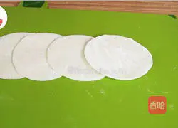 Illustration of what to do when the Spring Festival meets Valentine's Day 4