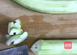 Illustration of how to make Feiga Luffa Soup 2